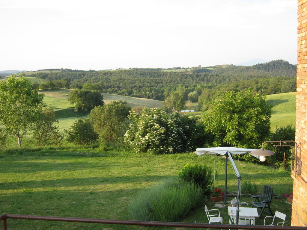 Agriturismo Santa Maria Torrita di Siena Bagian luar foto