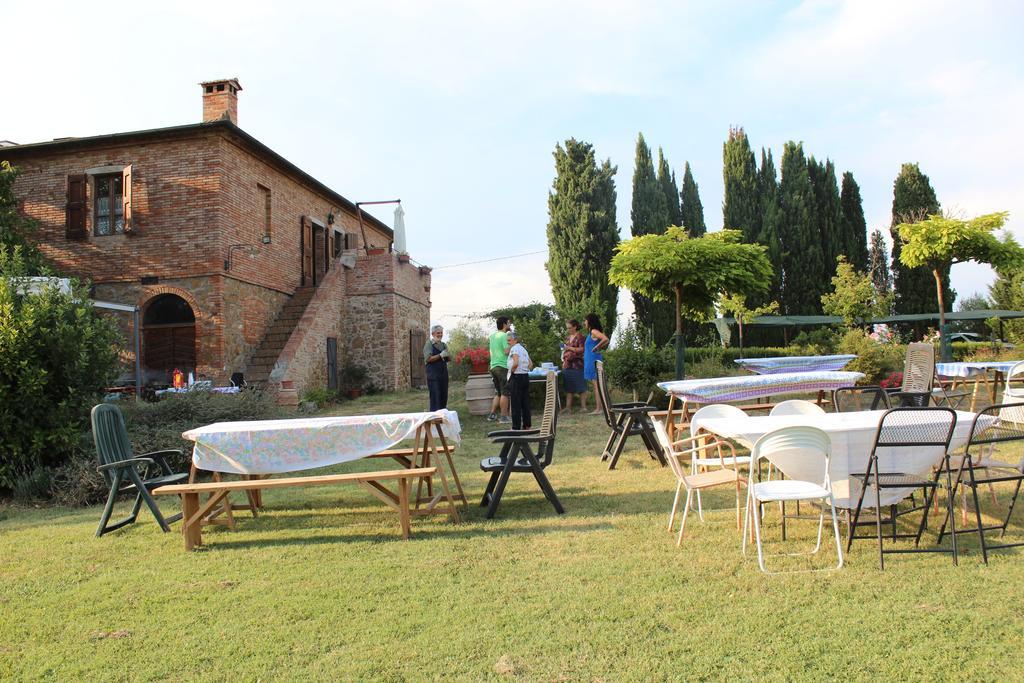 Agriturismo Santa Maria Torrita di Siena Bagian luar foto