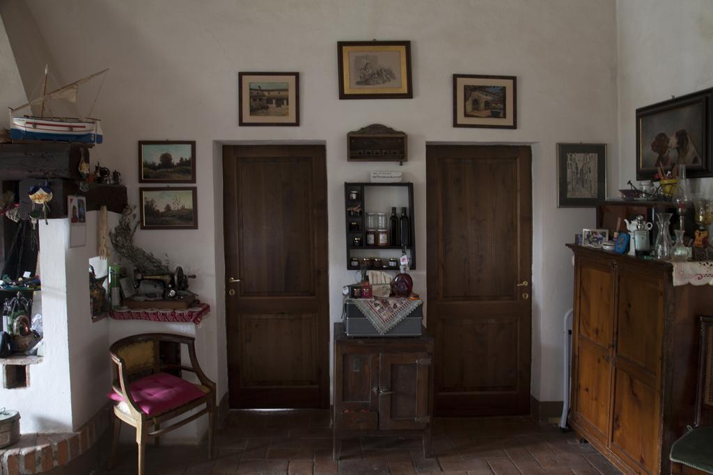 Agriturismo Santa Maria Torrita di Siena Bagian luar foto